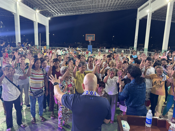 Dorcas Fund Philippines 099