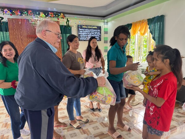 Dorcas Fund Philippines 012