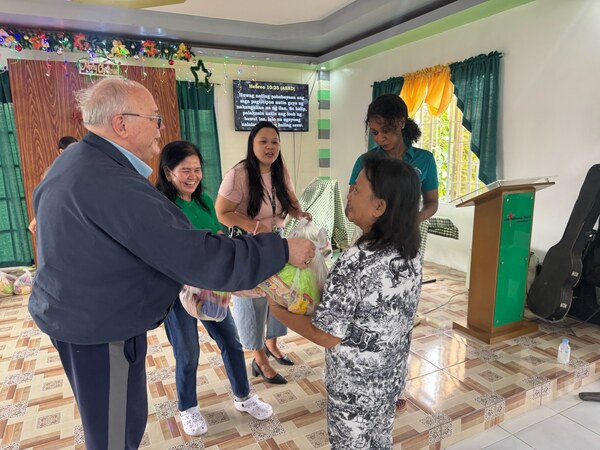 Dorcas Fund Philippines 014